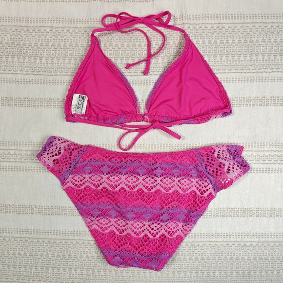 Becca Pink Crochet 2 Piece Bikini Swimsuit Size L - Picture 2 of 5